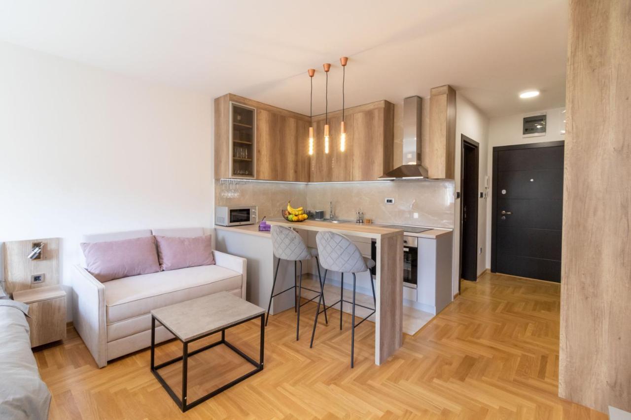 Apartment Bohemia Bělehrad Exteriér fotografie